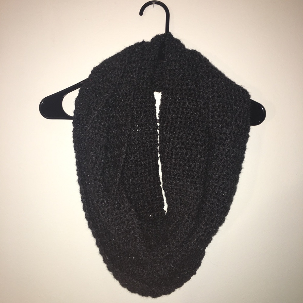 NEW | Hand Crocheted Homemade Infinity Scarf, Gray